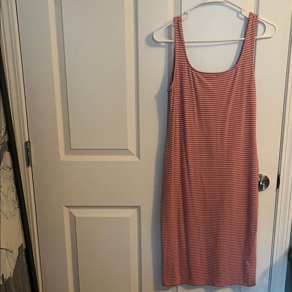 Heart Hips Red and White Striped Top - Picture 1 of 4